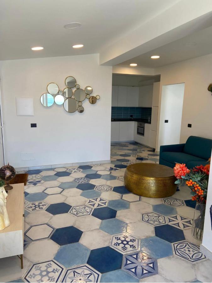 Suite Apartments Branco - Infinity Pool & Sea View - 5 Minuti Dal Centro Taormina Esterno foto